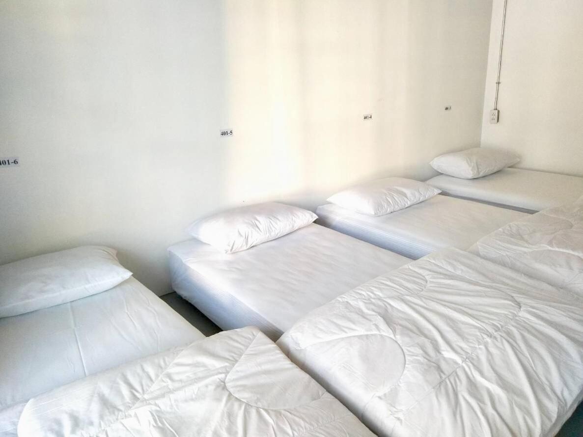 Hugnur Hostel And Coffee Chiang Mai Eksteriør billede